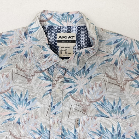 Ariat Other - Ariat‎ Men's Modern Fit Floral Shirt - Blue and Gray